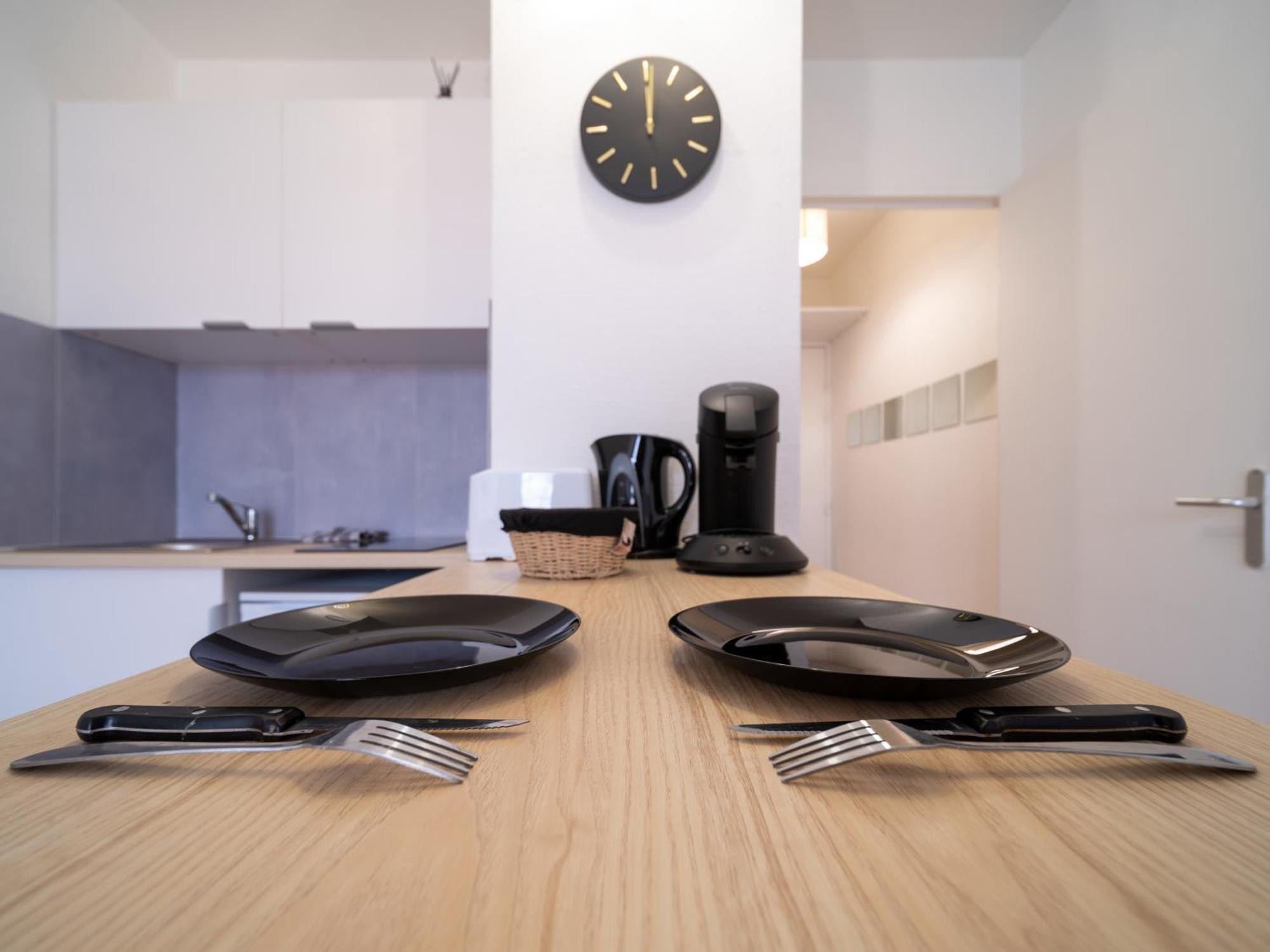 Appartement Tout Equipe A 6Min De La Gare St Charles マルセイユ エクステリア 写真